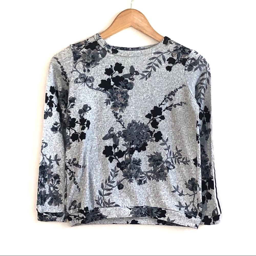 BUCKLE DAYTRIP Heather Gray Floral Knit Sweater Top